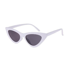Load image into Gallery viewer, Vintage Fashion Cat Eye Frame